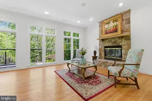 1401 Hidden Hill, Vienna, VA 22182 - Photo 32