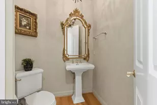 1401 Hidden Hill, Vienna, VA 22182 - Photo 10