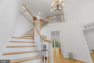 1401 Hidden Hill, Vienna, VA 22182 - Photo 8