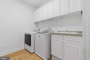 1401 Hidden Hill, Vienna, VA 22182 - Photo 34