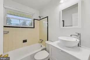 6714 Edsall Rd, Springfield, VA 22151 - Photo 12