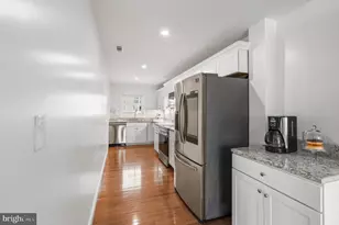 6634 Harriett St, Falls Church, VA 22042 - Photo 12