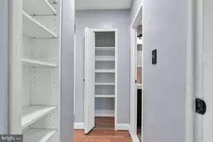 6631 Wakefield Dr, Alexandria, VA 22307 - Photo 16