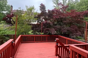 8408 Millwood Dr, Springfield, VA 22152 - Photo 24