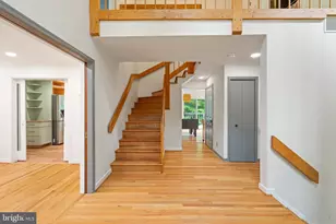 10101 Jaydee Blvd, Fairfax Station, VA 22039 - Photo 6