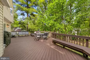 1501 Laurel Hill Rd, Vienna, VA 22182 - Photo 28