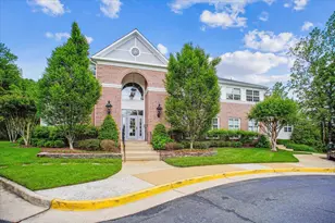 7850 Locust Leaf Ln, Alexandria, VA 22315 - Photo 34