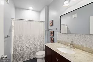 11381 Aristotle Dr, Fairfax, VA 22030 - Photo 20