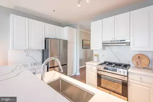 6480 Cheyenne Dr, Alexandria, VA 22312 - Photo 2