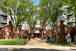 1625 International Dr, McLean, VA 22102 - Photo 2