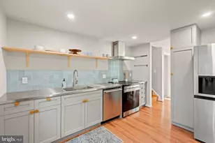 2228 Cocquina Dr, Reston, VA 20191 - Photo 12