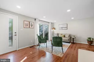 2228 Cocquina Dr, Reston, VA 20191 - Photo 6