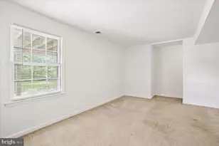 14408 Rockymount Ct, Centreville, VA 20120 - Photo 28