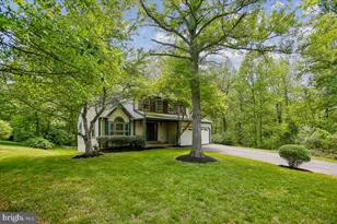 14408 Rockymount Ct, Centreville, VA 20120 - Photo 6