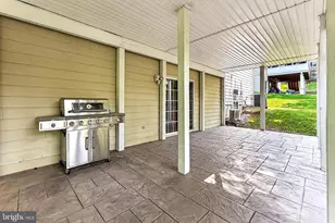 8901 Hargrove Ct, Fairfax, VA 22031 - Photo 46