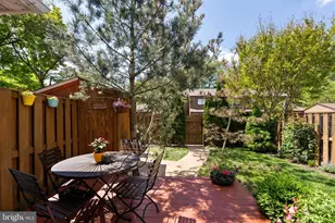 3138 Ellenwood Dr, Fairfax, VA 22031 - Photo 14