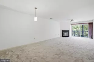 2844 Yarling Ct, Falls Church, VA 22042 - Photo 8