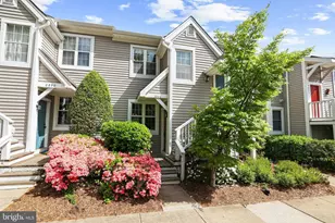 2844 Yarling Ct, Falls Church, VA 22042 - Photo 2
