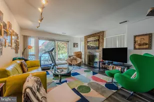 2013 Lakewinds Dr, Reston, VA 20191 - Photo 34