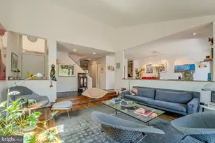 2013 Lakewinds Dr, Reston, VA 20191 - Photo 16
