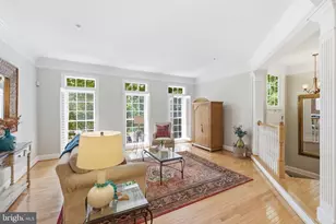 7046 Mundy Point Ct, Fort Belvoir, VA 22060 - Photo 4