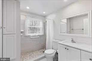 4228 Pageant Ln, Fairfax, VA 22033 - Photo 30