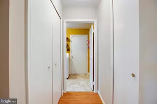 6141 Shiplett Blvd, Burke, VA 22015 - Photo 32