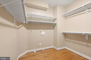 5033 Huntwood Manor Dr, Fairfax, VA 22030 - Photo 38