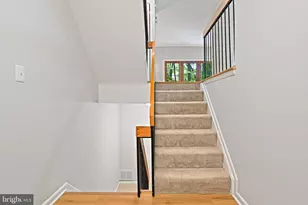 12001 Insha Ct, Reston, VA 20191 - Photo 6