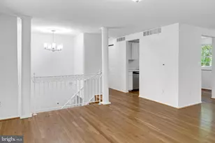 10911 Santa Clara Dr, Fairfax, VA 22030 - Photo 8