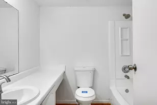 10911 Santa Clara Dr, Fairfax, VA 22030 - Photo 16