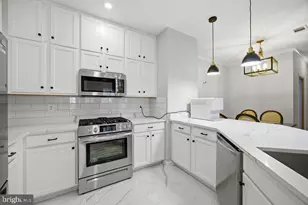 5106 Travis Edward Way, Centreville, VA 20120 - Photo 26