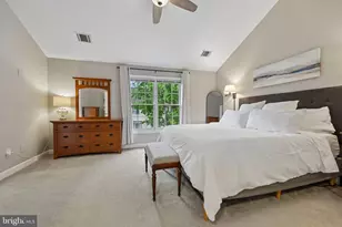 125 Carter Ct SW, Vienna, VA 22180 - Photo 22