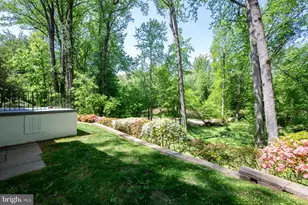 1554 Forest Villa Ln, McLean, VA 22101 - Photo 56