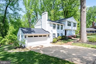 1554 Forest Villa Ln, McLean, VA 22101 - Photo 72