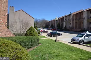 3840 Steppes Ct, Falls Church, VA 22041 - Photo 2