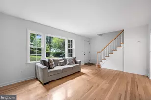 6474 Oakwood Dr, Falls Church, VA 22041 - Photo 6
