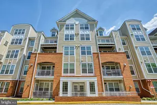 2701 Bellforest Ct, Vienna, VA 22180 - Photo 2
