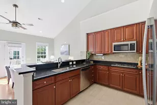 8873 White Orchid Pl, Lorton, VA 22079 - Photo 14