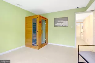 6703 Oak Dr, Alexandria, VA 22306 - Photo 48