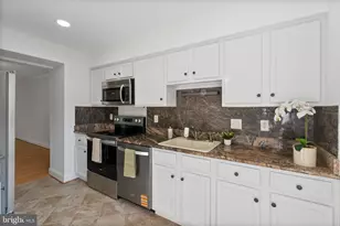 5926 Powell's Landing Rd, Burke, VA 22015 - Photo 12
