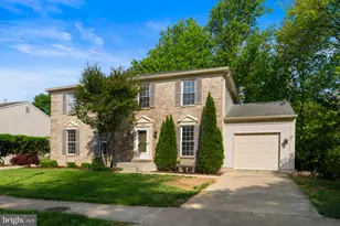 5926 Powell's Landing Rd, Burke, VA 22015 - Photo 2