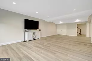 6514 Fairlawn Dr, McLean, VA 22101 - Photo 68