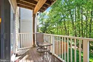 12501 Hayes Ct, Fairfax, VA 22033 - Photo 14
