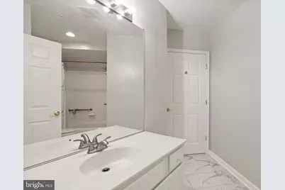 12501 Hayes Court #202, Fairfax, VA 22033 - Photo 24