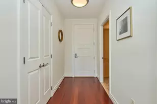 8220 Crestwood Heights Dr, McLean, VA 22102 - Photo 6