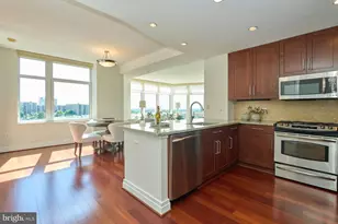 8220 Crestwood Heights Dr, McLean, VA 22102 - Photo 1