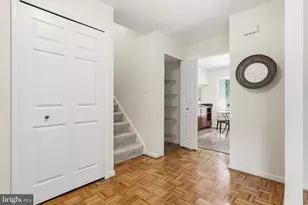 2615 Thomas Young Ln, Herndon, VA 20171 - Photo 8