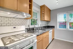 2340 Fairview Terrace, Alexandria, VA 22303 - Photo 2
