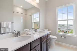 13748 Atlantis St, Herndon, VA 20171 - Photo 24